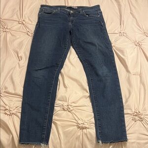 Raw Hemmed skinny ankle